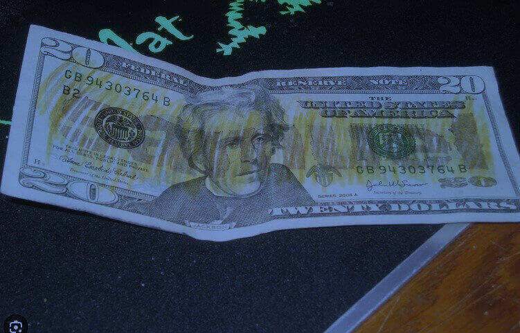 How to Detect Counterfeit Money